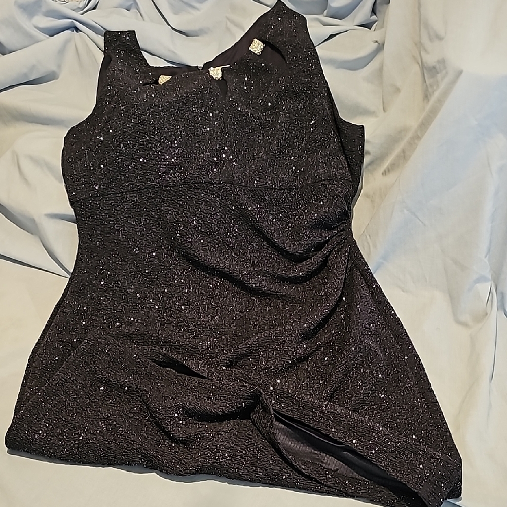 Elegant Black Sleeveless Dress